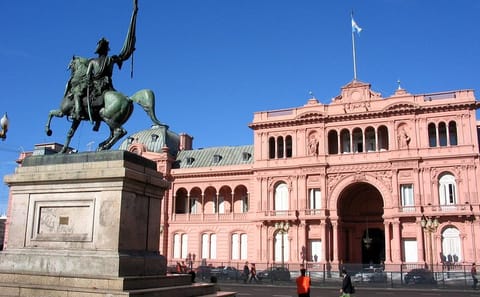 4-Day Cultural Tour of Buenos Aires with Accommodation