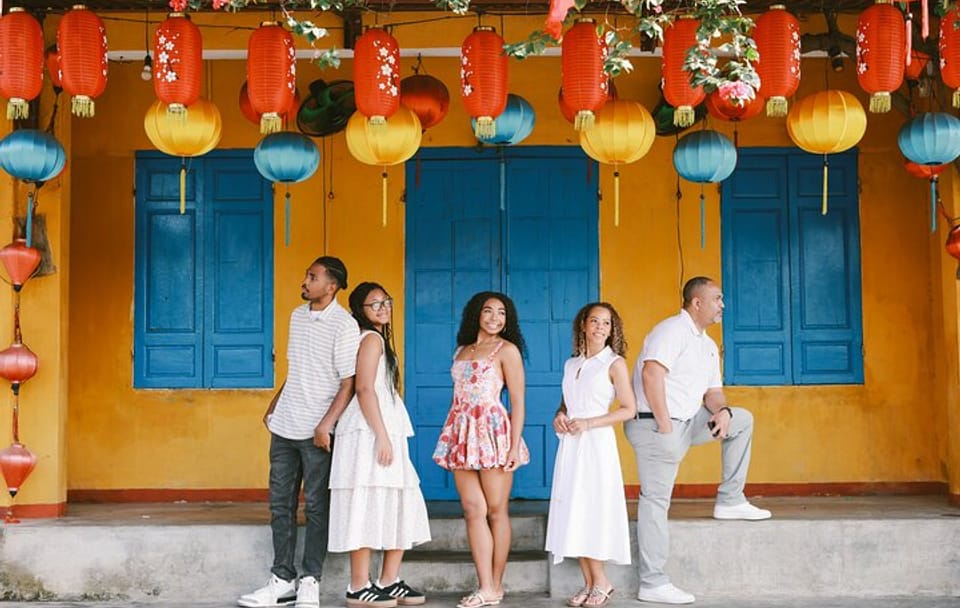 Hoi An Photographer & Vacation Photoshoot – Private Session