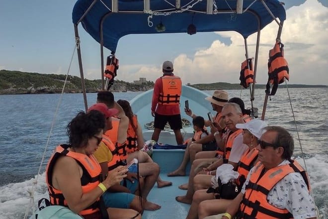 Tulum Snorkel y Ruinas Mayas Vista desde el Mar