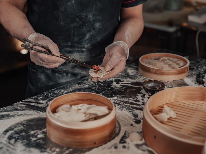 Hong Kong Dim Sum Making Class with English Guide