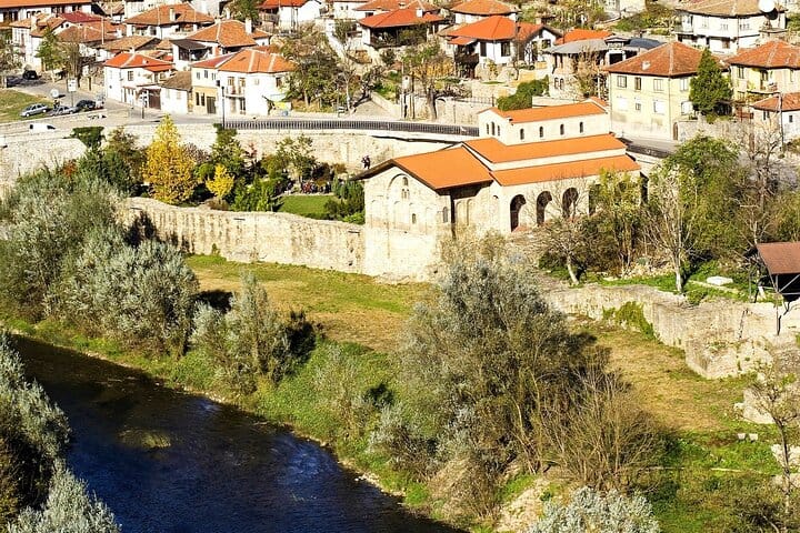 Trapezitsa and Yantra river