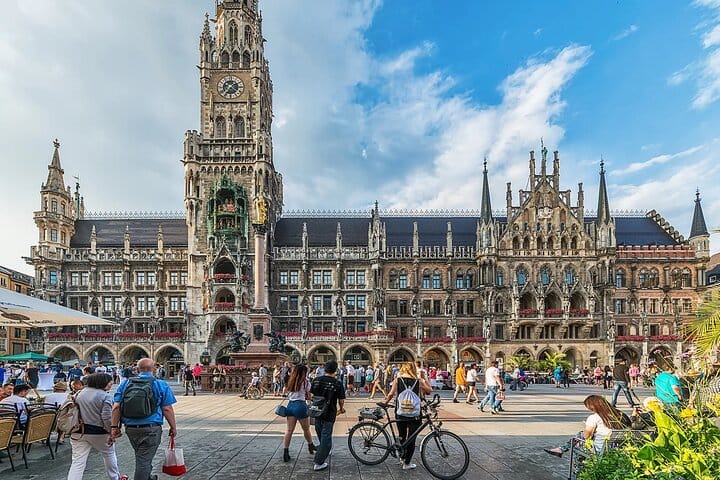 4 Hours Munich Private Tour with Hotel Pickup and Drop Off 4