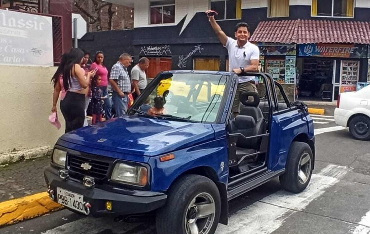 4×4 Vehicle Rentals in Baños by the Hour