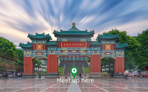 Private 1-Day Tour of Chongqing's Key Landmarks