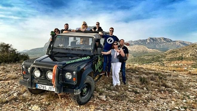 Sunset Jeep Safari Tour Costa Blanca, una aventura bajo la luz de las estrellas