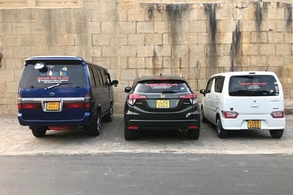 Private Driver for 14 days in Sri Lanka