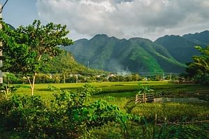 Mai Chau 2 Days 1 Night Tour from Hanoi: Biking & Ethnic Villages