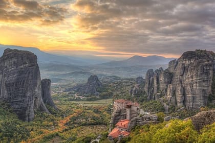 Meteora Experience: Private Day Trip from Thessaloniki