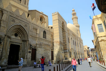 Cultural and Shopping Tour of Old and Modern Cairo