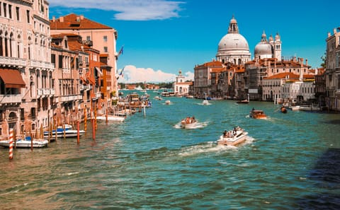 7-Day Rail Tour of Venice and Florence in Italy