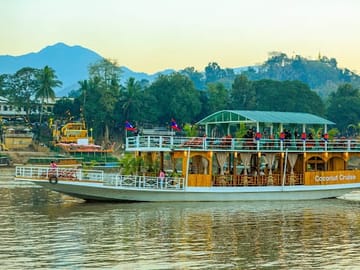 Sunset River Cruise with Local Snacks in Luang Prabang