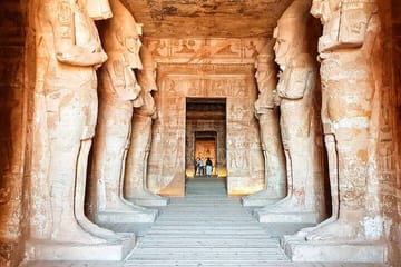 Private Day Tour from Luxor to Abu Simbel Temples