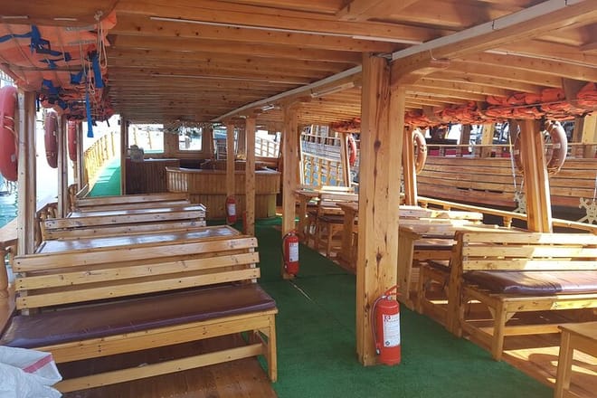 Alanya Relaxing Boat Tour with Lunch, Soft Drinks & Transfer 8