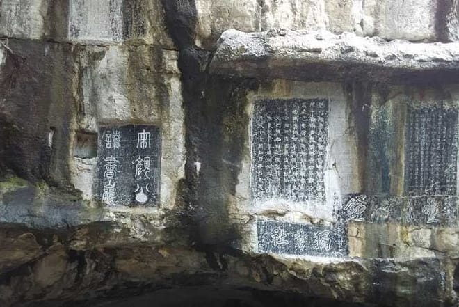 Elephant Trunk Hill and Duxiu Peak Guilin Private Day Tour  6