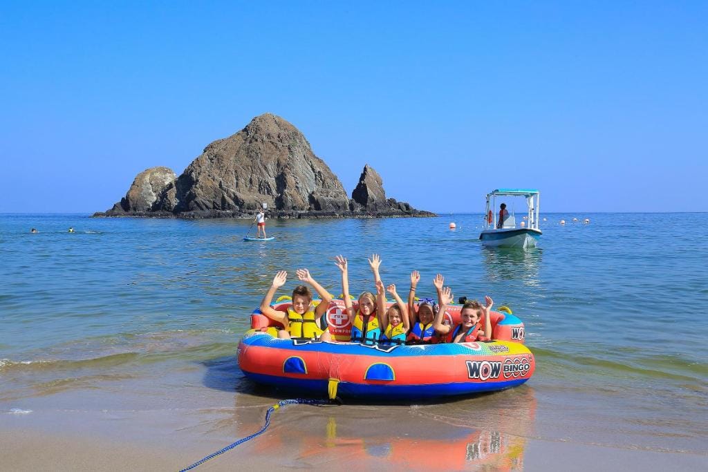 Dubai - Fujairah Scenic Drive & Family Fun at Snoopy Island (Full Day ) with private transfer  3