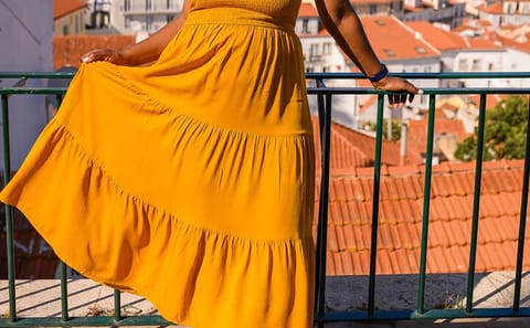 Private Photography Session in Iconic Porto Landmarks