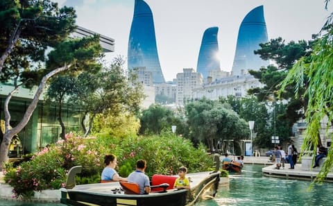 Private 7-Night Cultural Tour of Baku, Azerbaijan