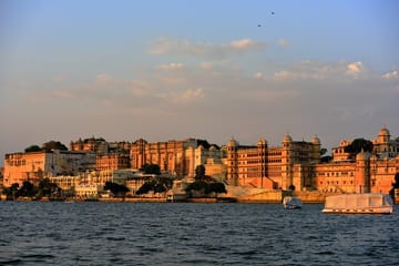 Overland Cultural Tour from Udaipur to Delhi via Jaipur