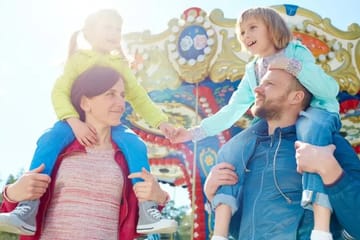 Family-Friendly 4-Day Tour of Hong Kong Disneyland