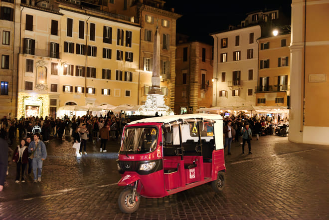 E-Tuk Tour: Rome by Night 6
