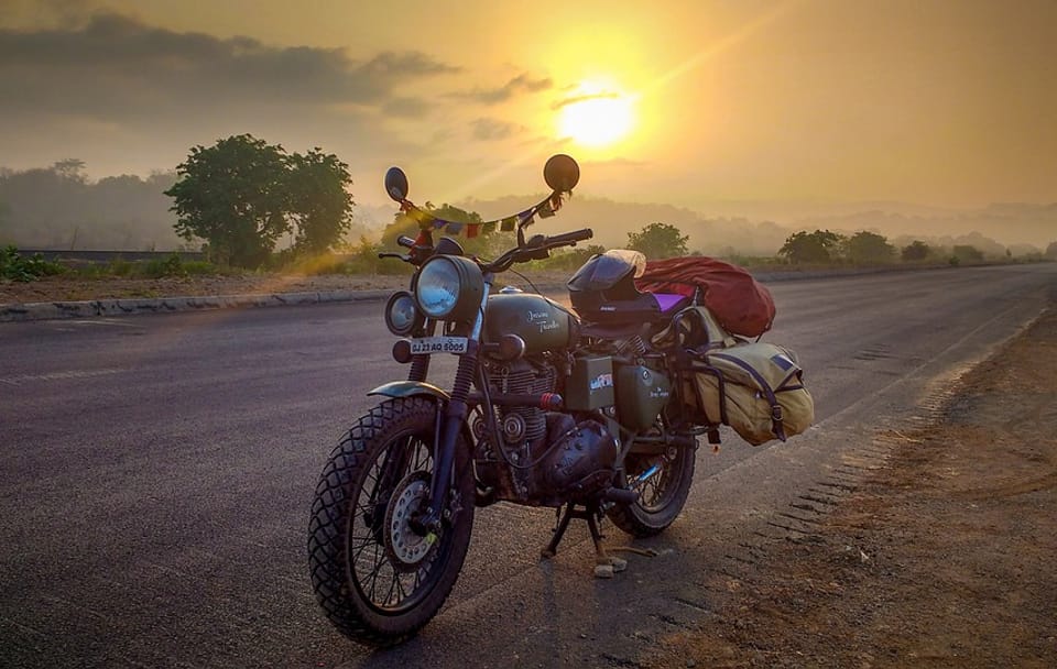 Royal Enfield Bike Tour Through Jomsom and Beni, Nepal