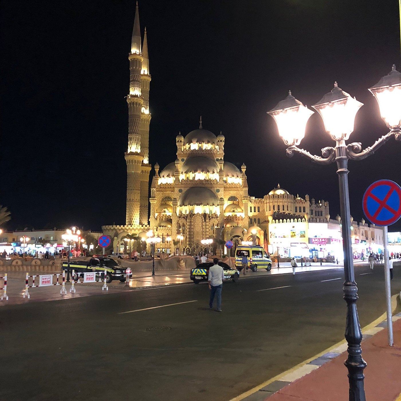 Eski Pazar Camii, Şarm El-Şeyh geceleri