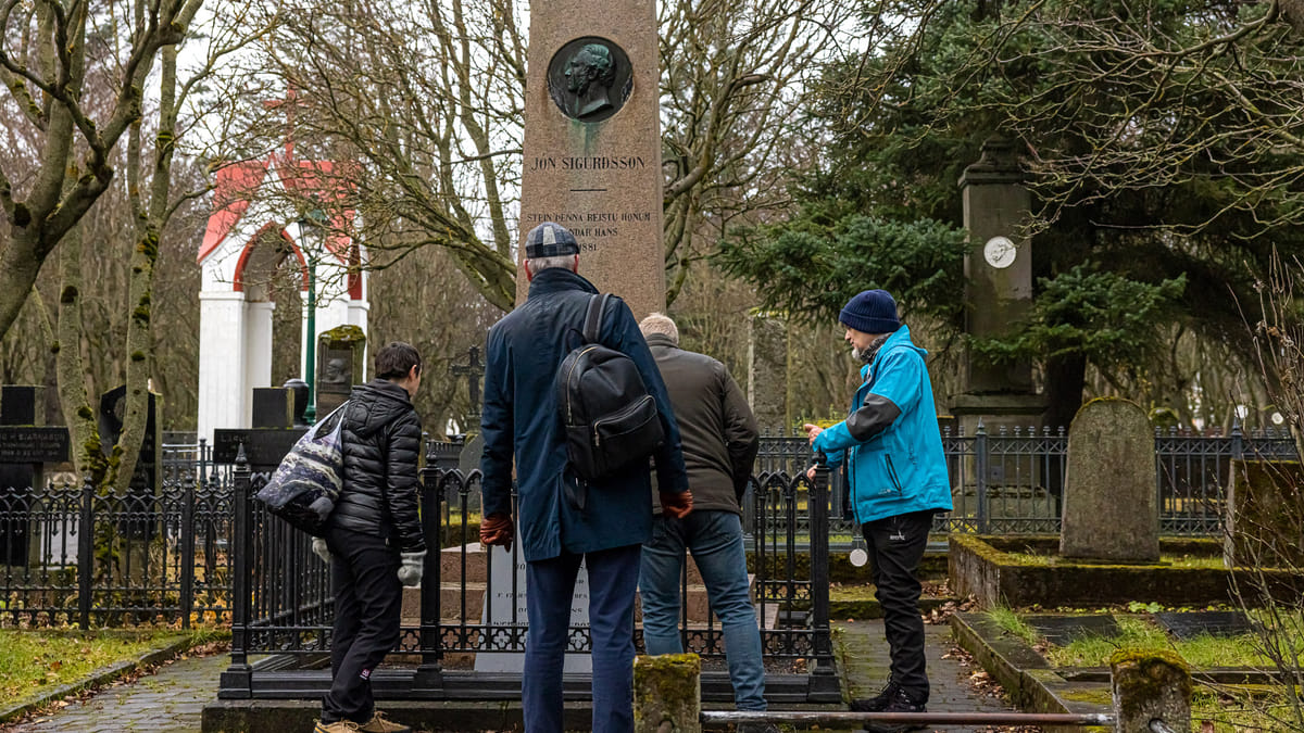Reykjavik Midnight Sun Ghost Walk