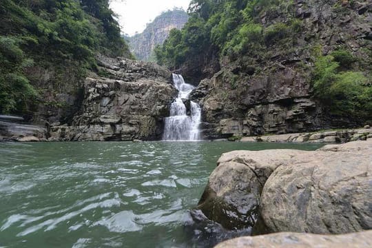 Private Day Tour to Guangdong Grand Canyon from Guangzhou