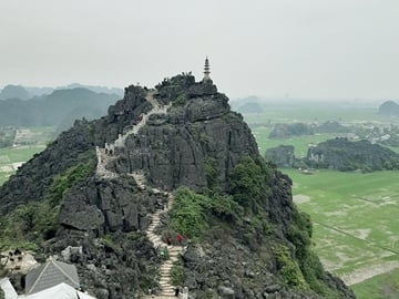 Mua cave