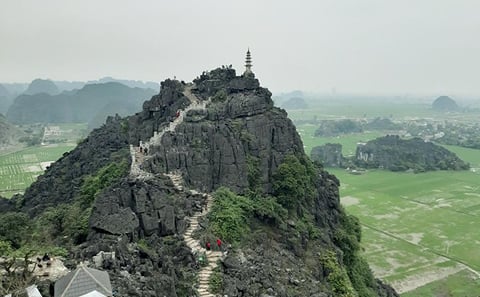 Ninh Bình Day Tour from Hanoi: Tam Coc Boat and Cycling