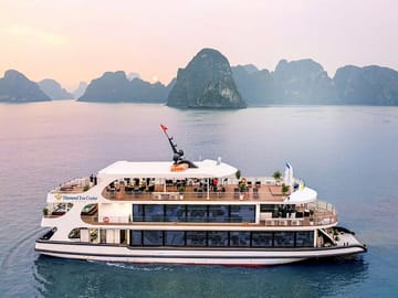 Halong Bay Day Tour Diamond Era Cruise (Indian Set Menu Optional)