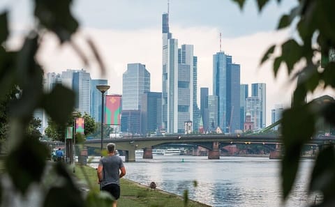 Private 2-Hour Walking Tour of Frankfurt's Key Landmarks
