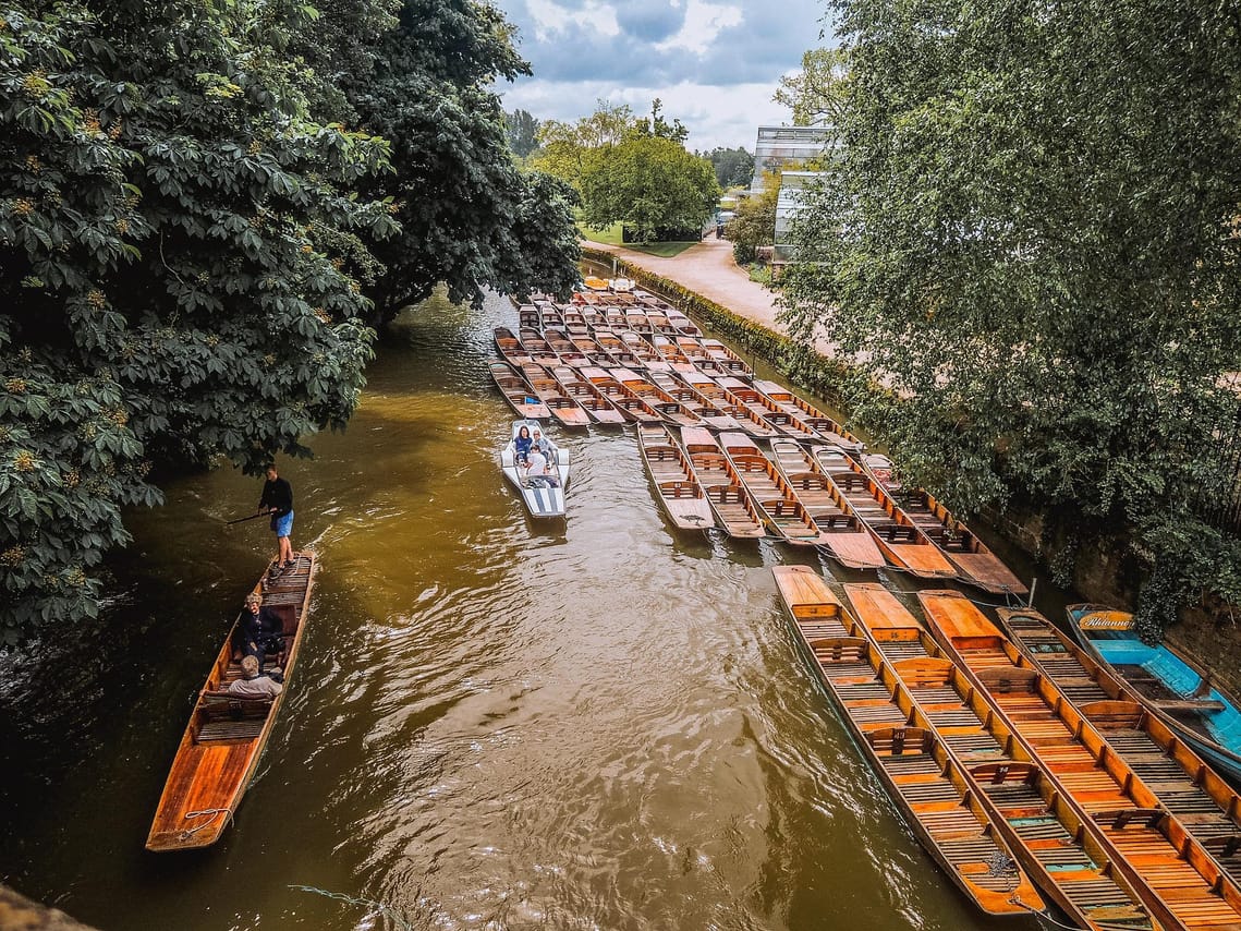 Oxford, Shakespeare Country & Warwick castle private Tour 4