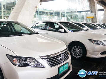 Private Bangkok Donmuang Airport or Hotel Transfer for Small-Group