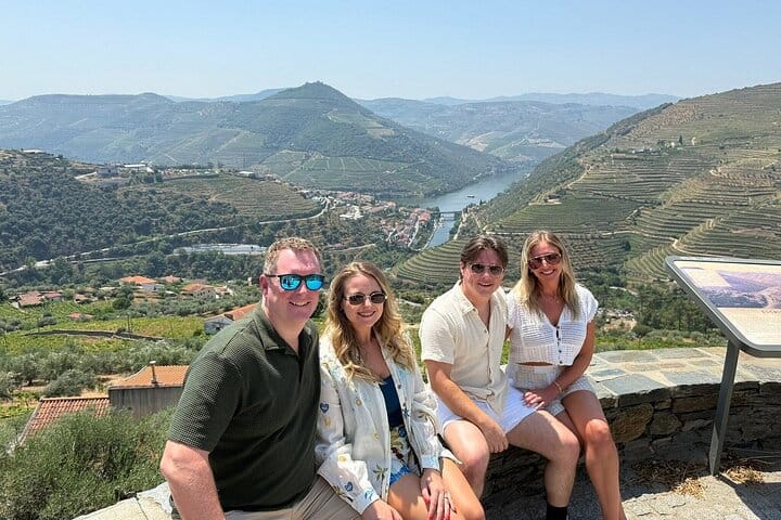 Porto to Douro with optional stops Amarante-Régua-Lamego-Vila Real-Pinhão