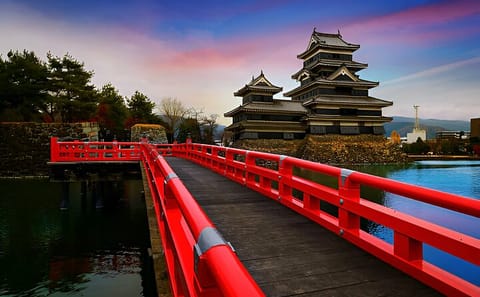 Matsumoto Castle and Kamikochi Private Tour