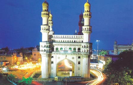 Hyderabad Delight: Private 3-Day Tour of the City Highlights