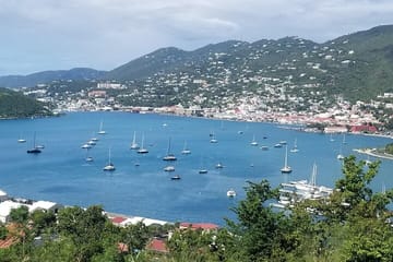Private 4-Hour Jeep Tour of Charlotte Amalie and Smith Bay