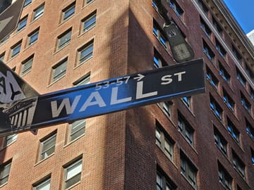 New York: Hip-Hop, Murals, Sports, and Dangerous Neighborhoods Tour
