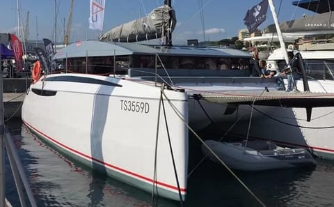 Private Sailing Cruise with Snorkeling in Heraklion