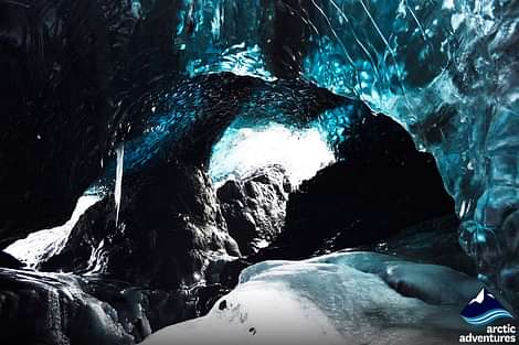 Ice Cave during Iceland itinerary for 5 days