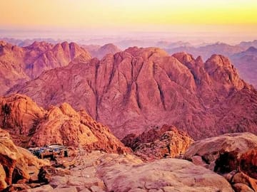 Mount Sinai Climb and St. Catherine Tour from Sharm El Sheikh