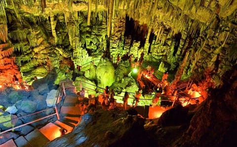 Private 7-Day Guided Tour of Crete from Heraklion