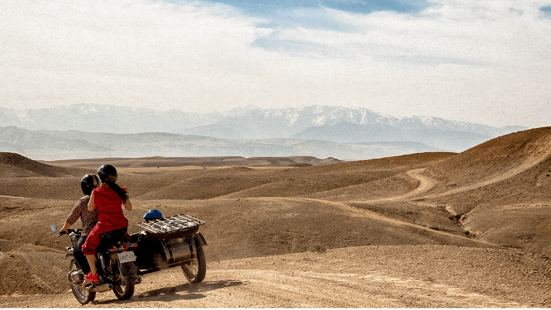 ½ Day : Desert Ride on Vintage Sidecar Moto | Private & Luxury	 10