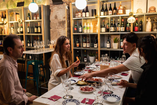 Private tapas and wine walking tour experience