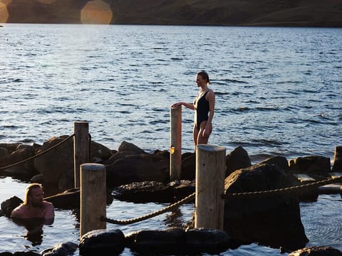 Hvammsvik Hot Springs: Private Round Trip Transfer with 3-Hour Visit, photo 5