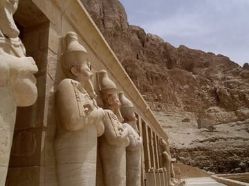 Luxor Full-Day Tour of East and West Bank Highlights