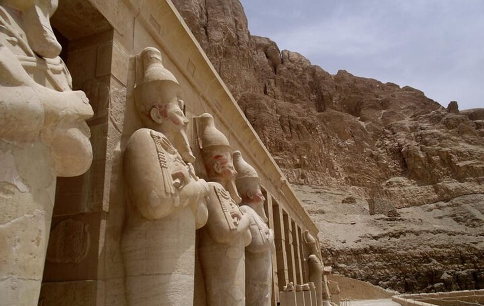 Full-Day Luxor Highlights East and West Banks