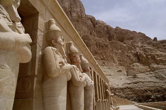 Full-Day Luxor Highlights East and West Banks