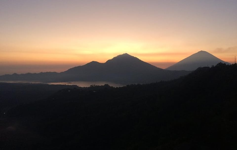 Sunrise and Waterfall Tour in Bangli and Kintamani